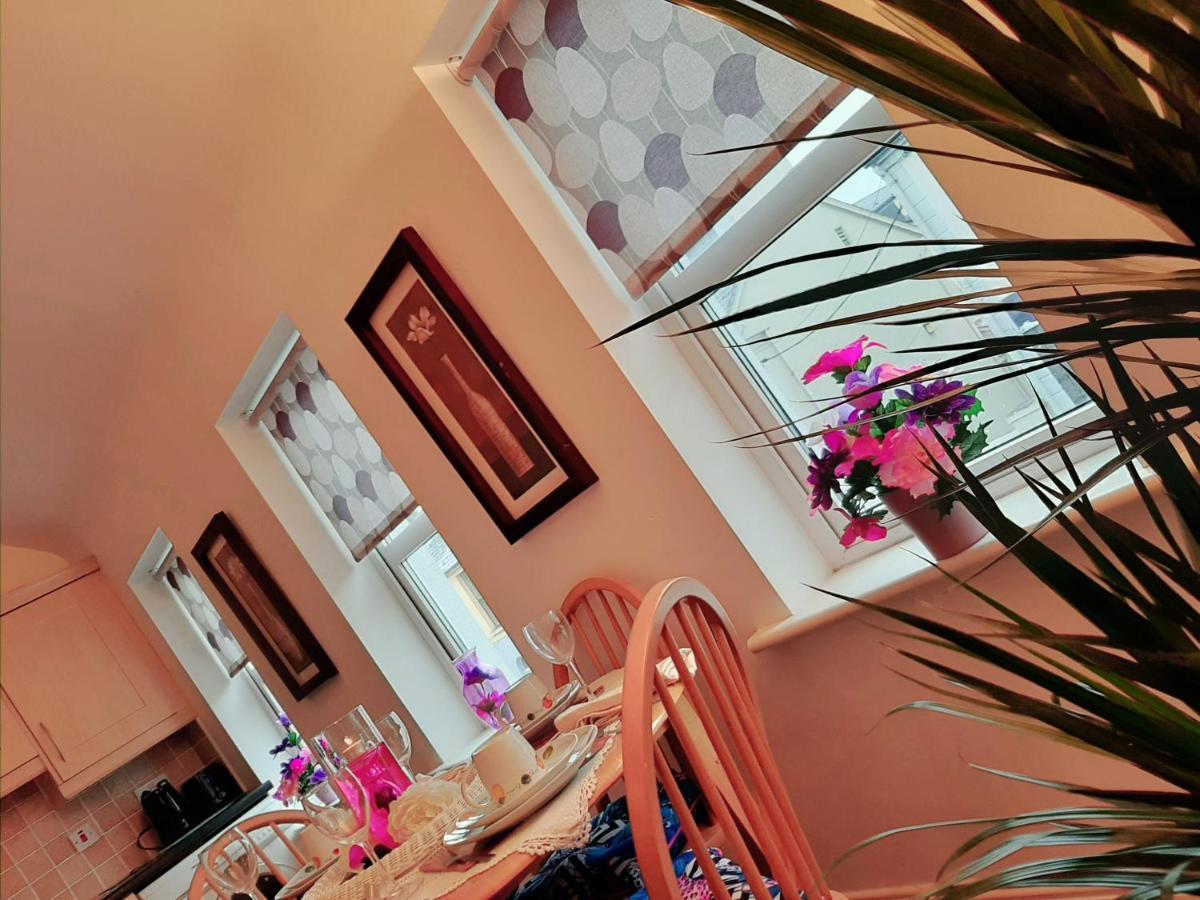 Main Street Apartment Carrick on Shannon Екстериор снимка
